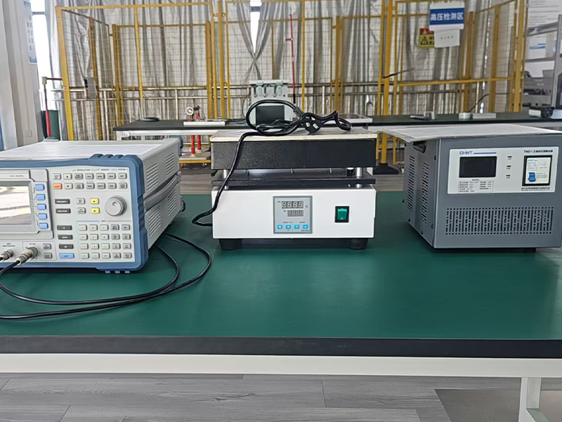 射频合成信号发生器、精密不锈钢电热板、稳压器